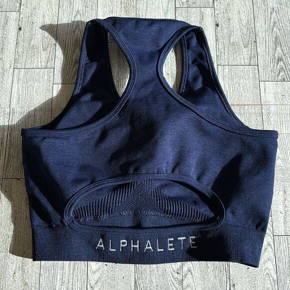 Alphalete Aero Bra navy blue size XS removable pads. - Picture 1 of 6